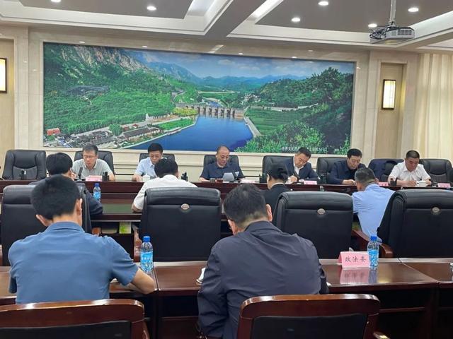 教育网头条新闻最新消息:权威政策解读与职业发展指南,助你轻松应对教育变革 教育网头条新闻最新消息:权威政策解读与职业发展指南,助你轻松应对教育变革
